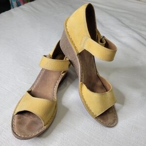 Clarks Artisan Wedges